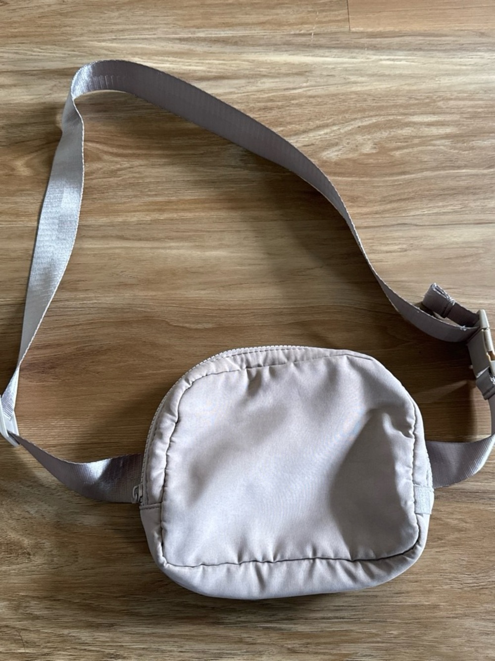 Light Beige Women’s Crossbody Bag - Minimal Everyday Carry